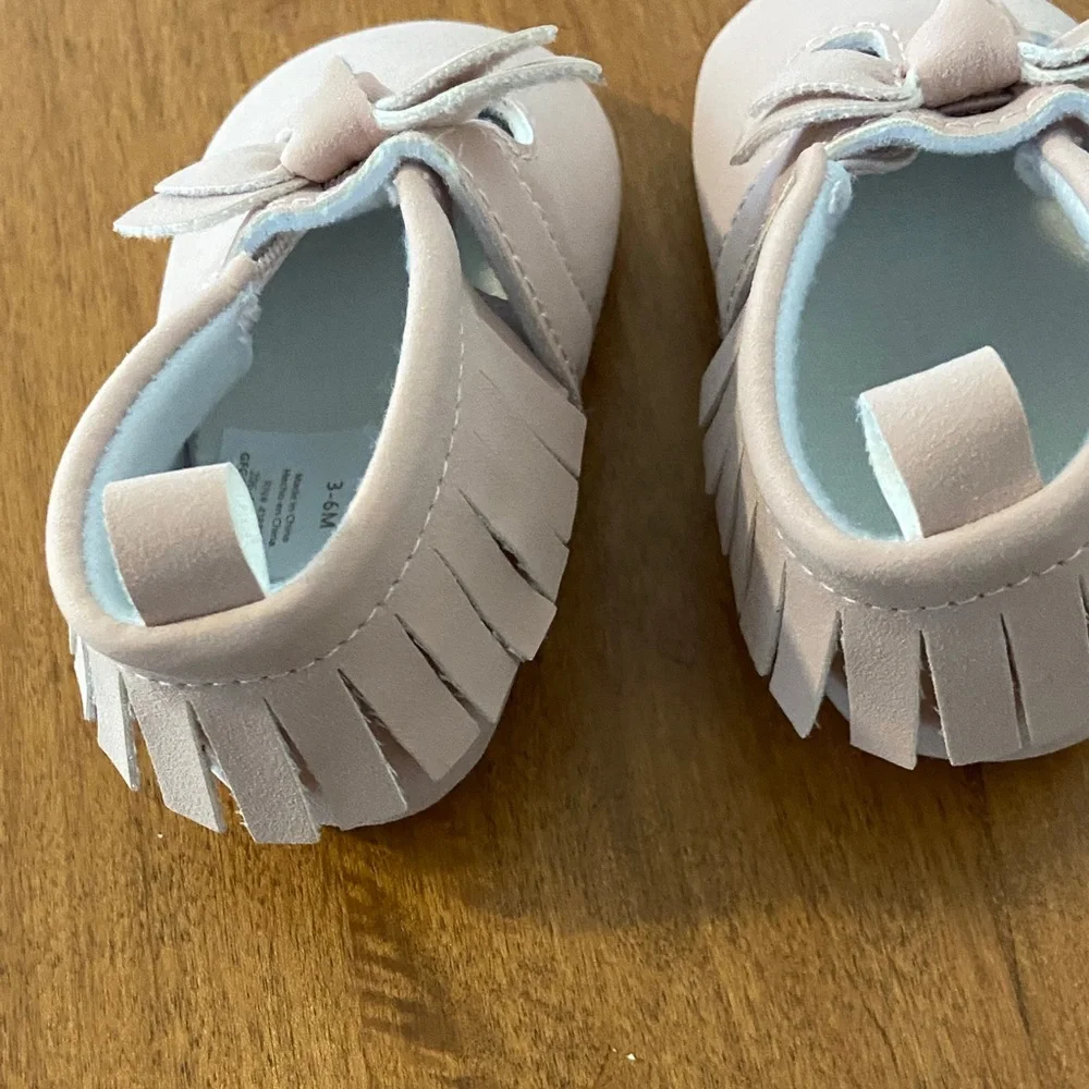 Free w/bundle: Carters - Pink Baby Bow Moccasins